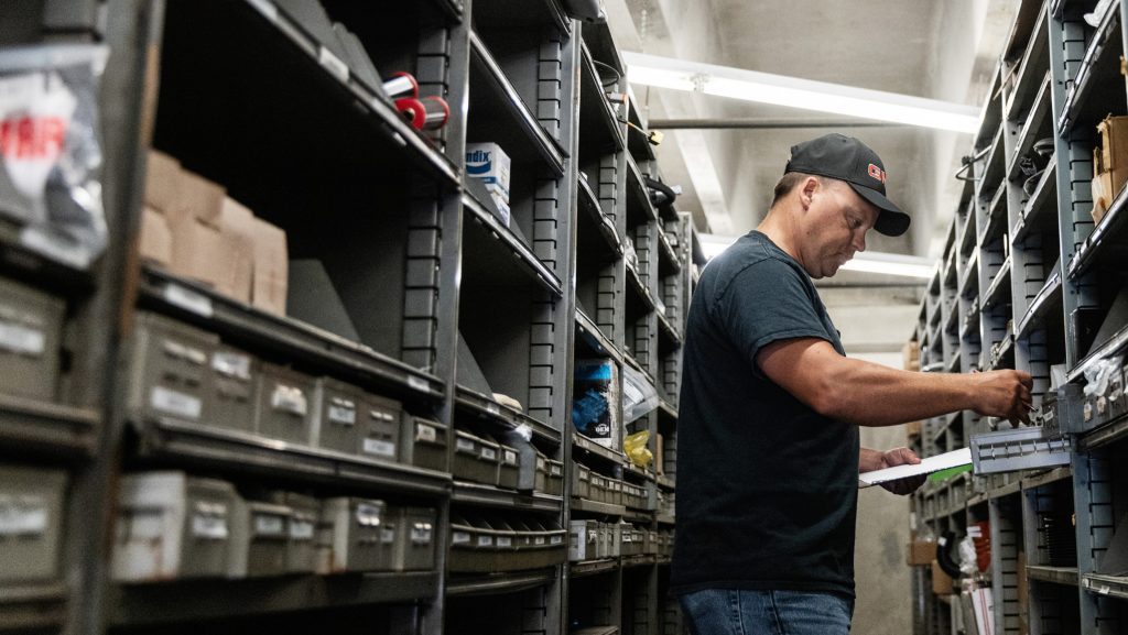 Nextran Parts Employee